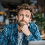 Micro entreprise ou société : Quelle structure choisir pour débuter en 2025 ?